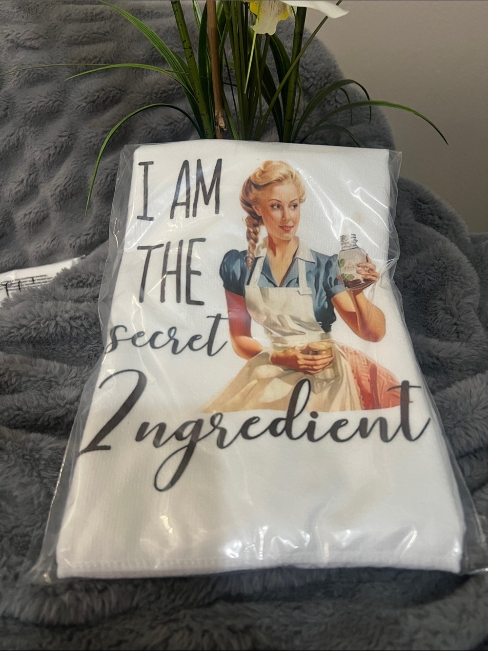 Kitchen Dish Towel Set of 2 - White with Retro Recipe Graphic NWT